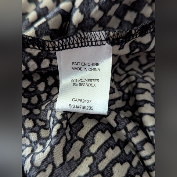 Elegant Women's (Size Large) Black & Tan Cowl Neck Rouched Shimmering Blouse/Top - Picture 16 of 16